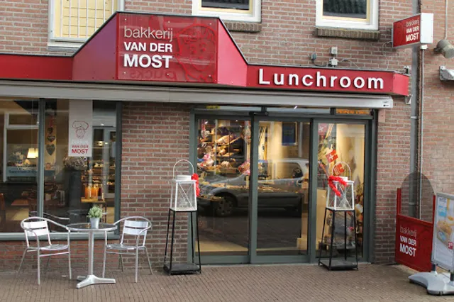 Bread and Pastry bakery van der Most