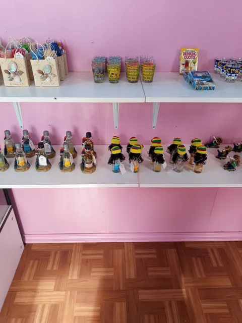 Spratnet Beach bar Grill Water sport & Gift Shop