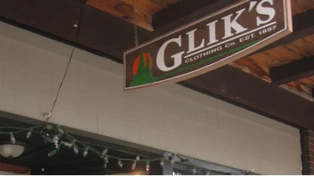 Glik's