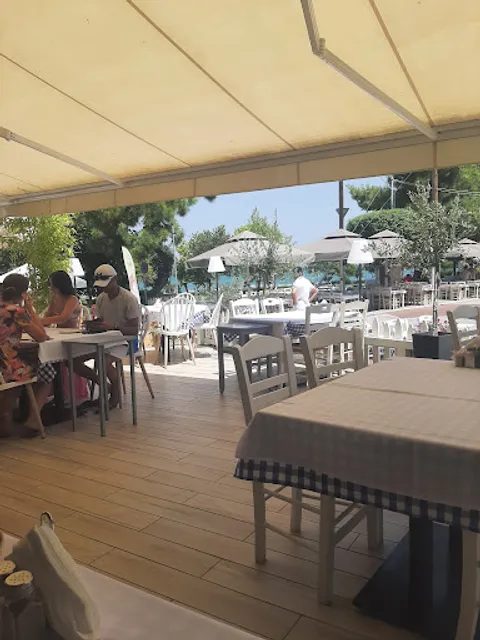 Bakalis Restaurant