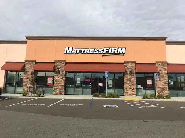 Mattress Firm Blue Oaks