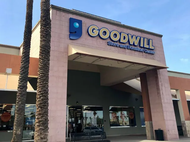 Goodwill - Retail Store and Donation Center