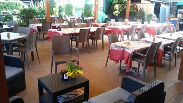 Bar Trattoria Dal Mago Di Erti R.E S.S.N.C.