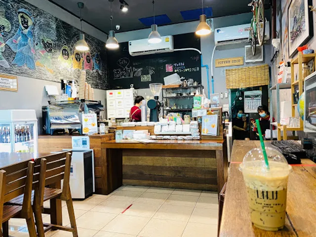 Totti Coffee udomsuk