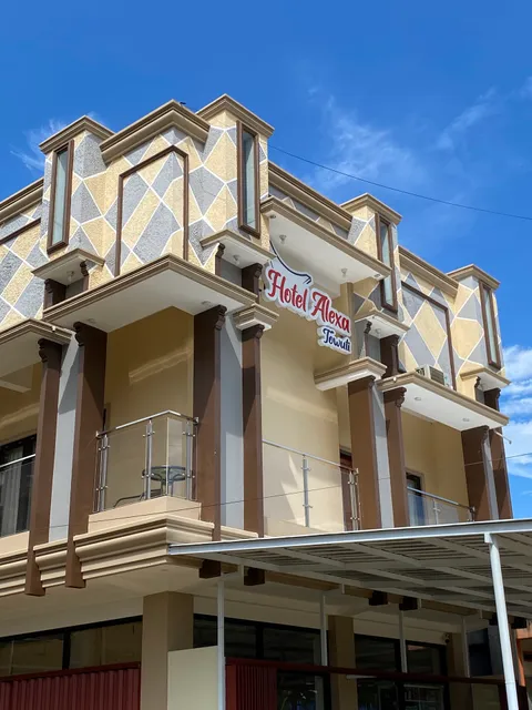 HOTEL ALEXA TOWUTI