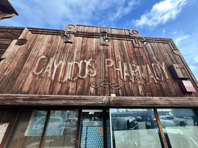 Old Cayucos Tavern & Card Room