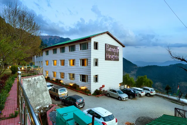 Hotel Patnitop Heights
