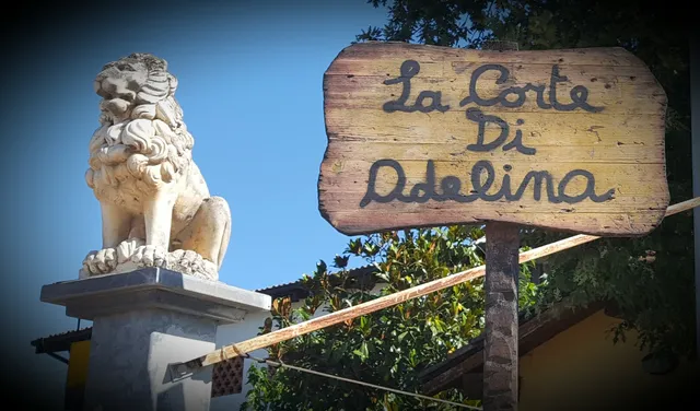 Bed & Breakfast La Corte di Adelina
