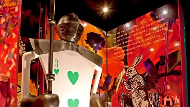 Alice in Fantasy Book