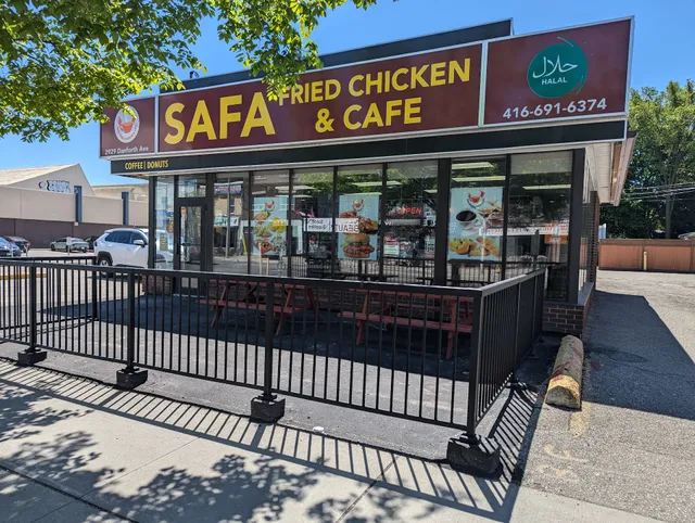 Safa Fried Chicken & Cafe