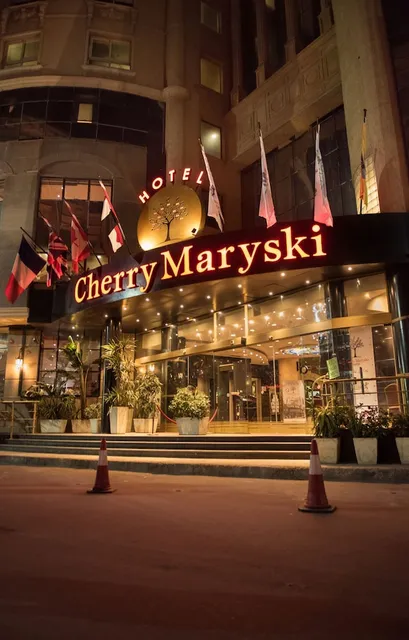 Cherry Maryski Hotel