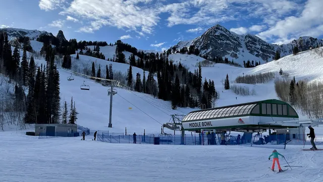 Middle Bowl Chairlift