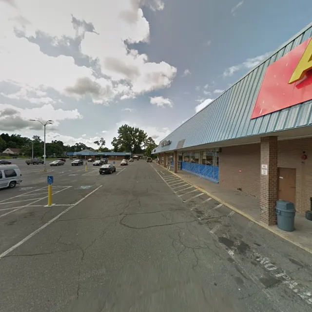 Island Pond Road Shopping Center