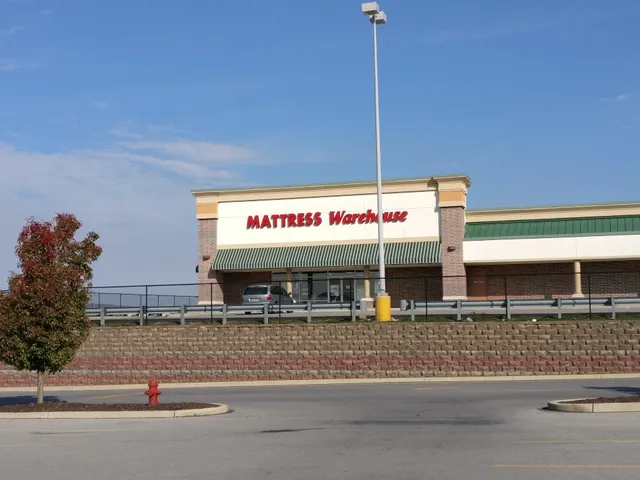 Mattress Warehouse of Altoona - Falon Lane