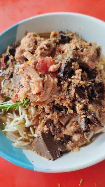 Sister's Ple grocery Bon Marché