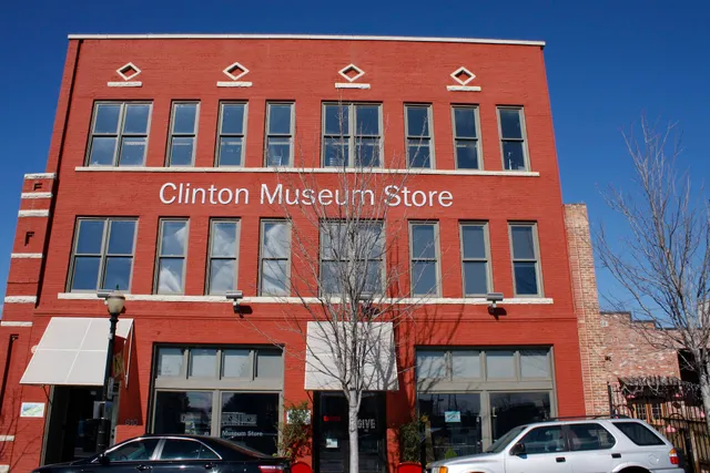 Clinton Museum Store