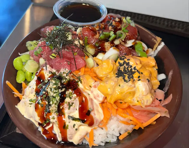 Fish Tail Seafood Grill & Poke & Fish Fry