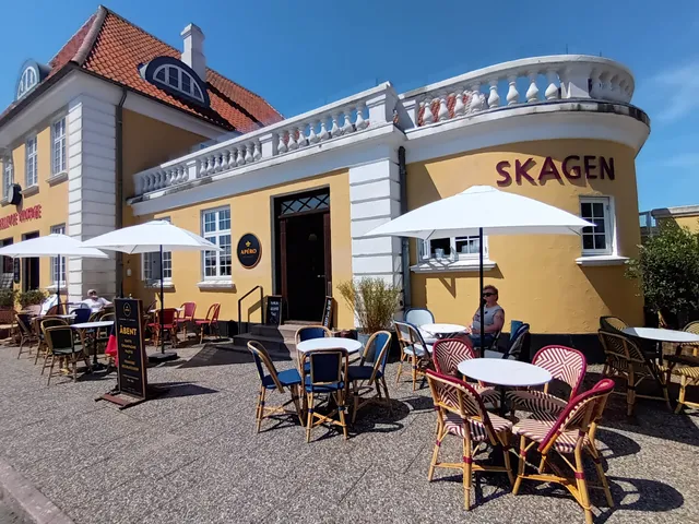 Apéro Bistro og Champagne Bar