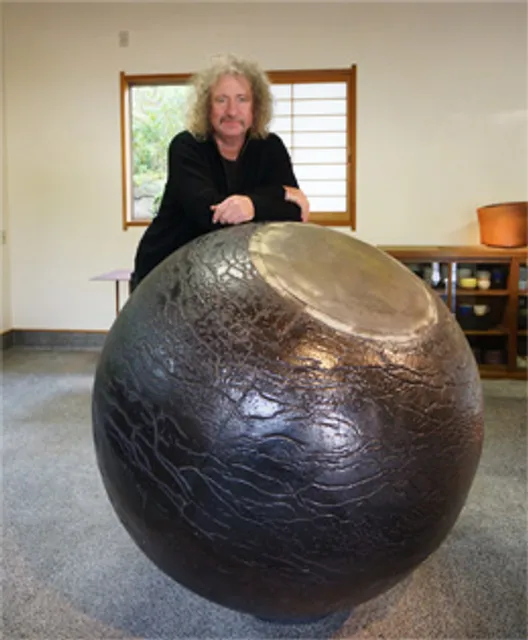 Robert Yellin Yakimono Gallery