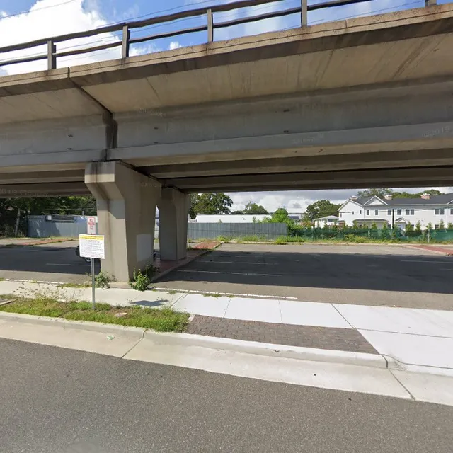 Root + Branch Taproom