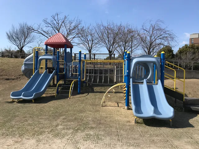 Senju Sakuragicho Park