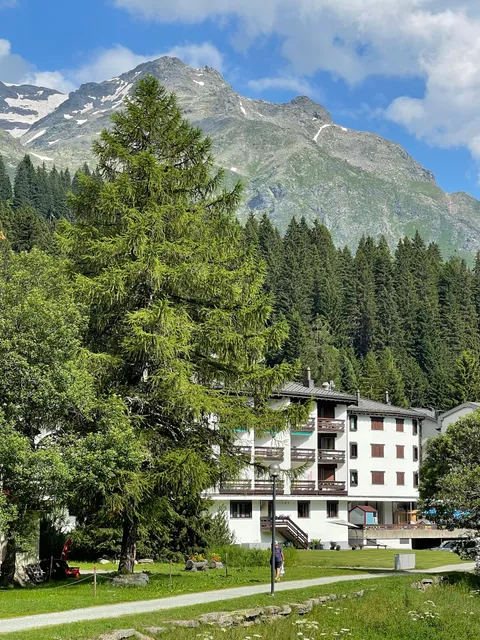 Ostello e Centro Nordico San Bernardino