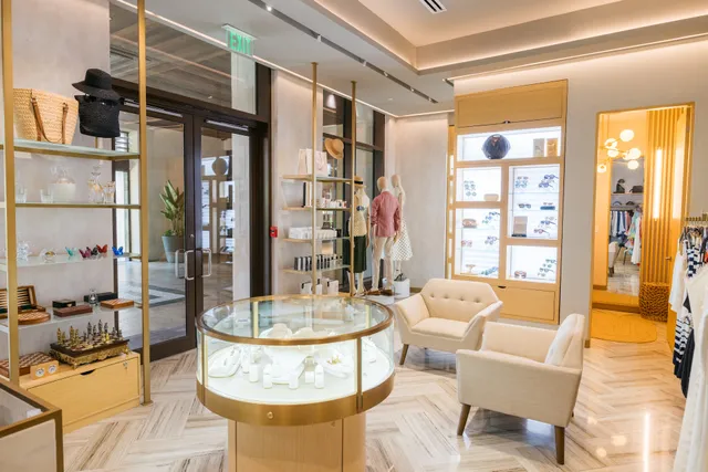 Thistle Boutique at the Cove Atlantis