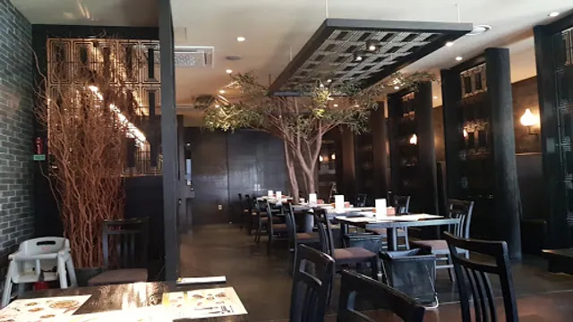 Mad for Garlic, Balsan