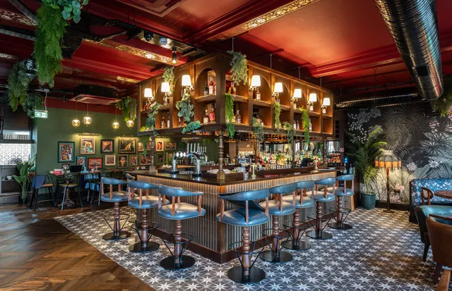 Passan's Tea Room & Cocktail Lounge