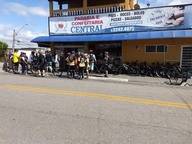 Padaria e Confeitaria Central