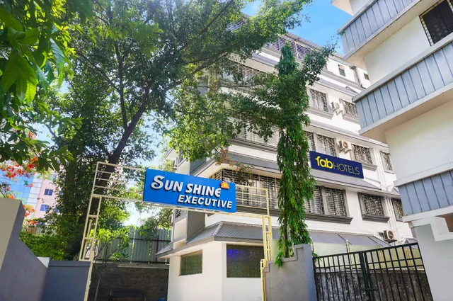 FabHotel Kohinoor Residency I