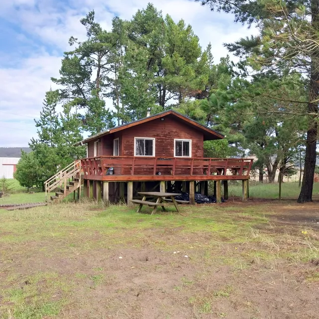 Olas de Curaquilla, Cabañas