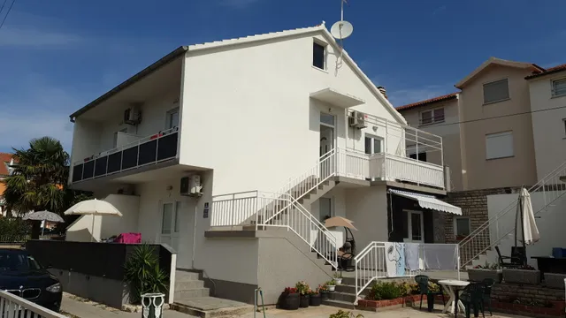 Luxury apartment Melissa