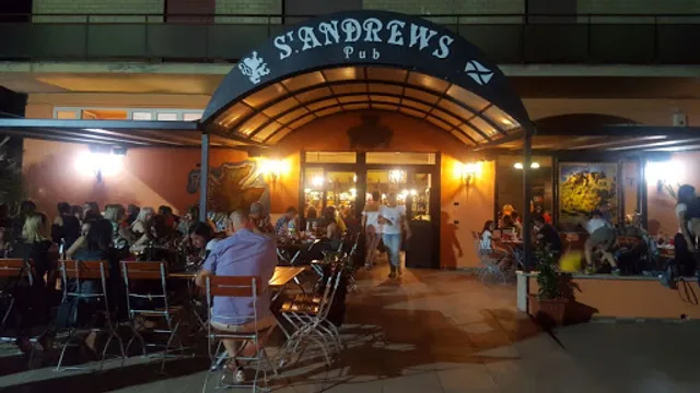 St. Andrews Scottish Pub