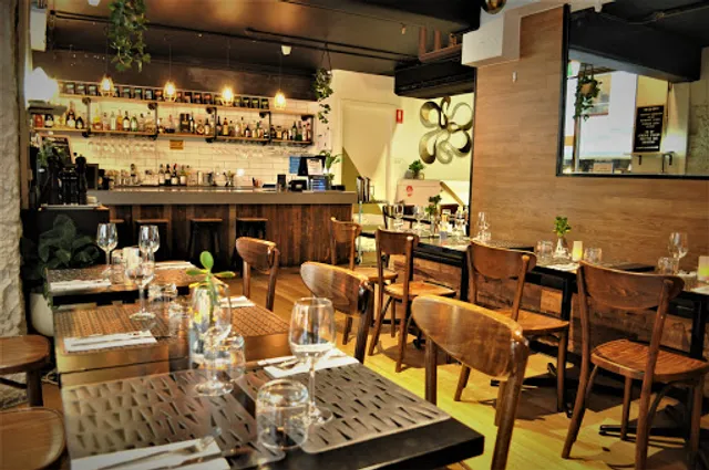 Ginger Olive | Restaurant and Grill