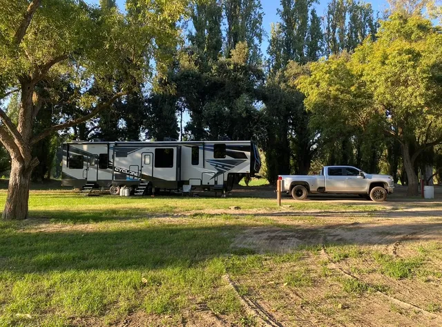 Lindy's Landing RV Resort And Campground