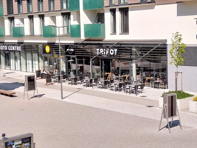 TRIFOT RESTAURANT