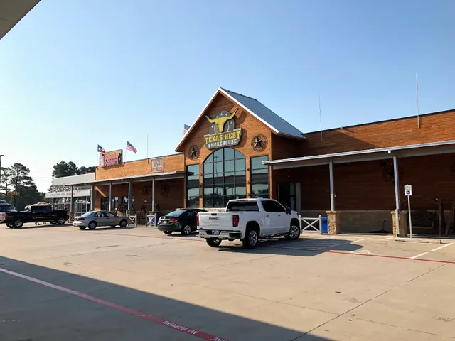 Union 76 Truck & Auto Travel Center