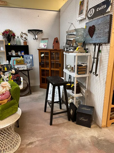 Traderbaker Flea Market