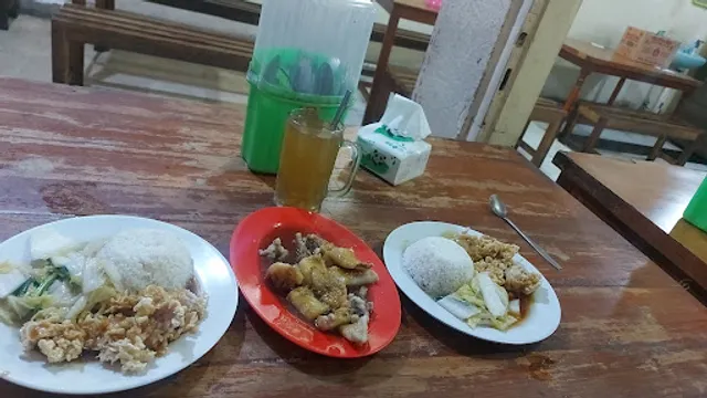 Bakmi & Seafood 99