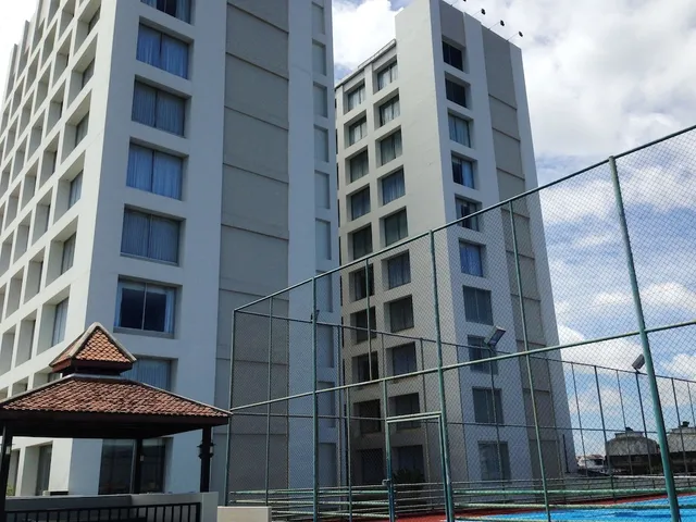 The City Hotel Sriracha