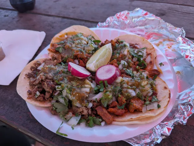 Tacos El Pinolero