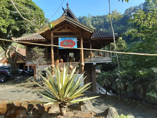 Alam Asri Pujon RedPartner