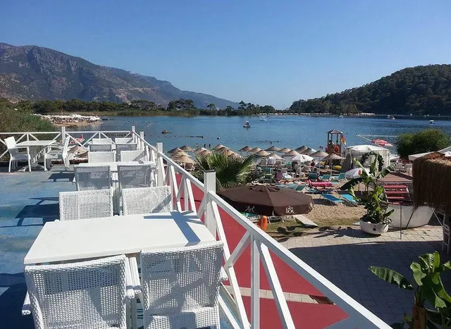 Golden Sand Beach Club