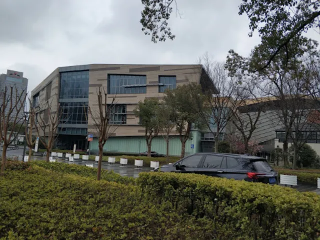 Shanghai International Dance Center