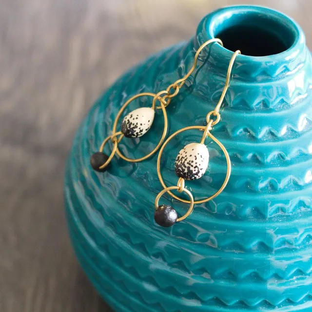 Akaju bijoux originaux, matières naturelles et upcyclées