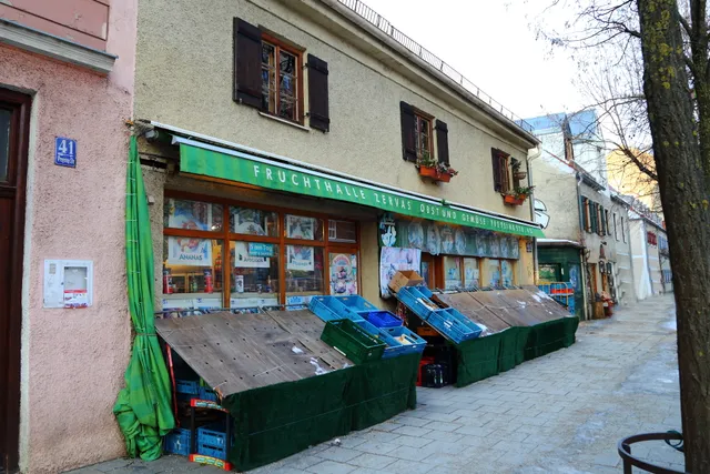 Preysing-Fruchthalle