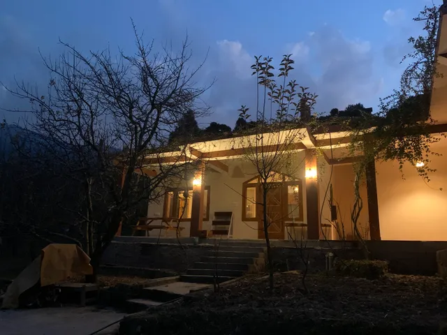 High Spirits Hostel and Café