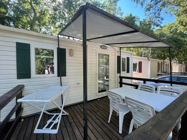 Camping Micocouliers