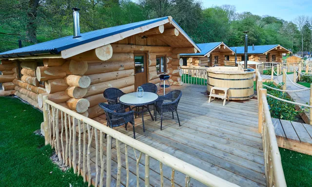 Mountain Edge Shropshire | Log Cabins, Camping Pods, Camping